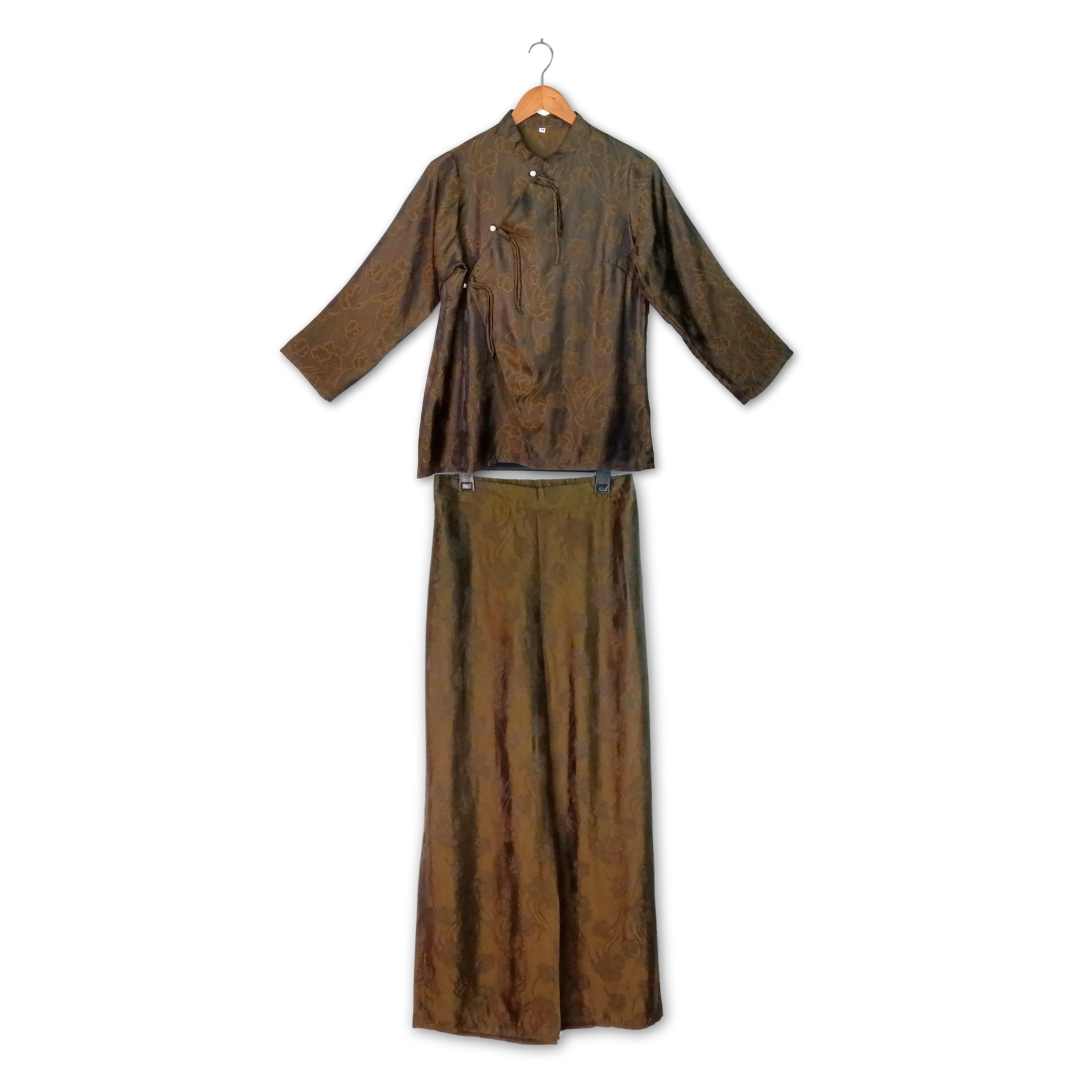 Bộ lụa cúc chéo màu rêu